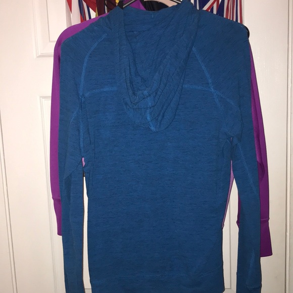blue american eagle hoodie - Picture 2 of 3